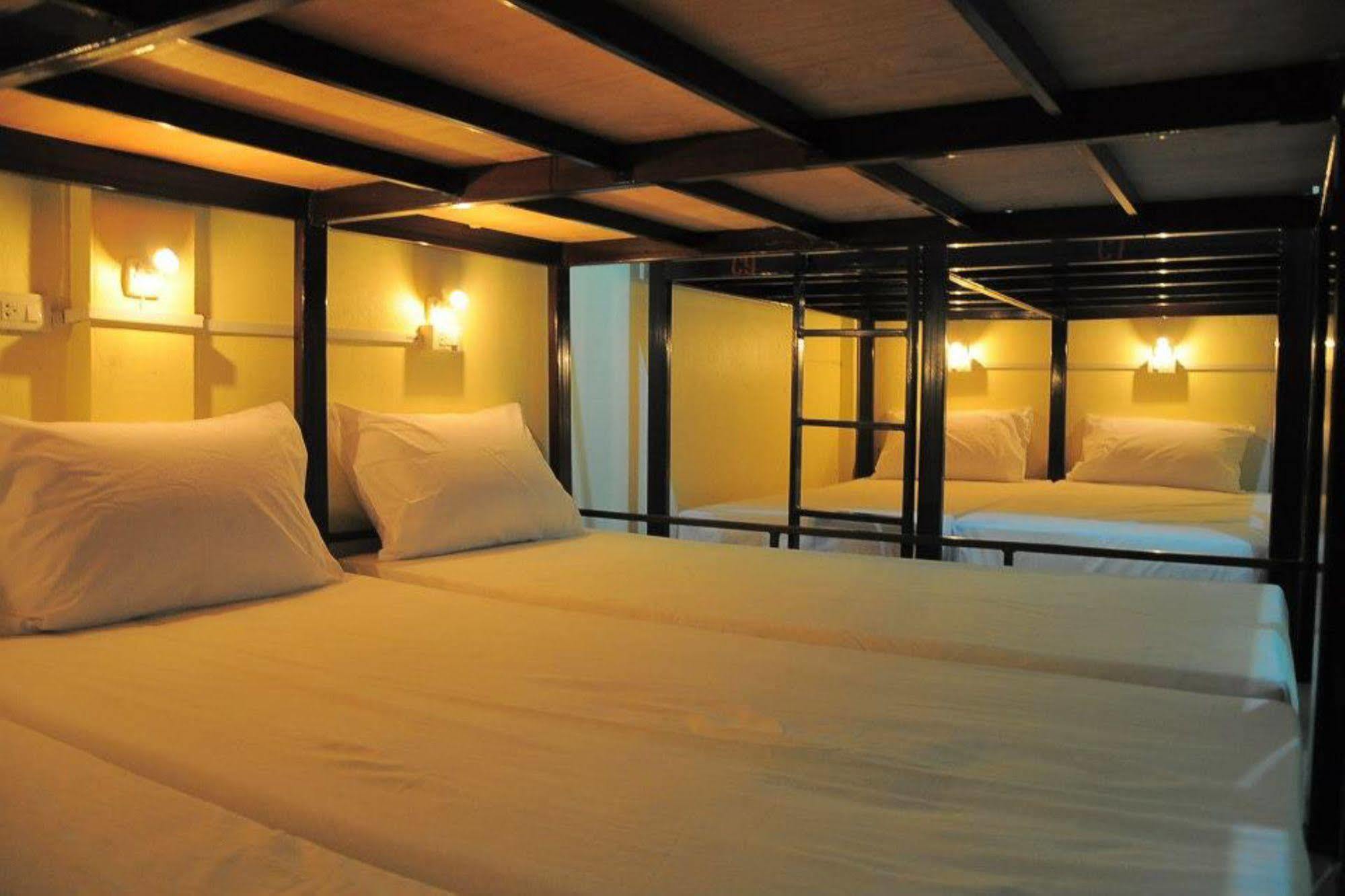 Seventeen Hostel Phangang-sziget Kültér fotó